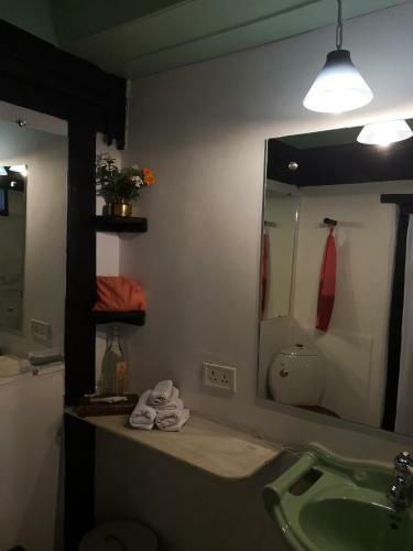 Hotel Ahilya Fort