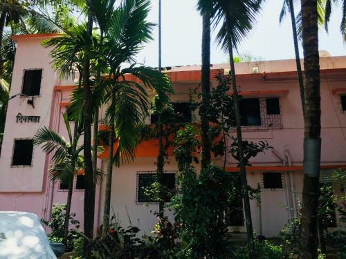 Bed & Breakfast Deeplata Nivas Nyahari