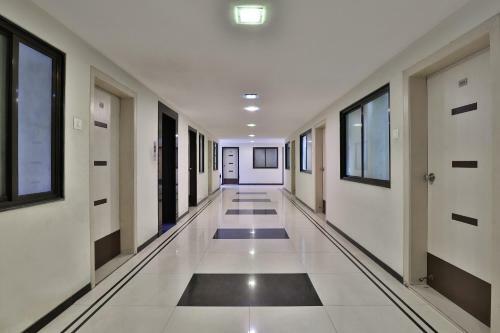 Hotel Oyo 35378 Galaxy Residency
