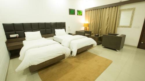 Hotel Whistling Greens