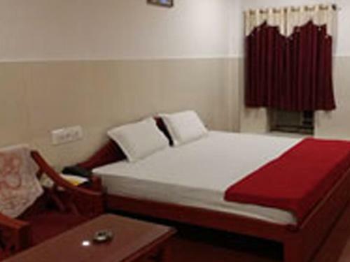 Hotel Sathya Garden Resort