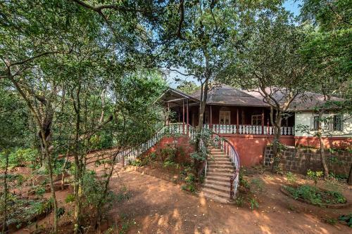 Bed & Breakfast Saffronstays Parsi Manor