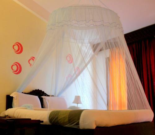Hotel Vasant Palace Mussoorie Mallroad