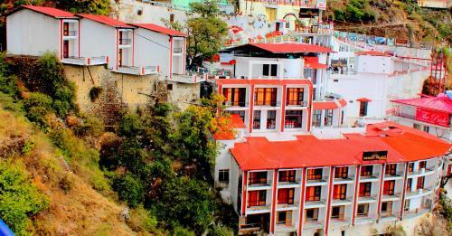 Hotel Vasant Palace Mussoorie Mallroad