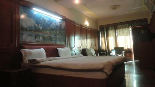 Hotel Valley View