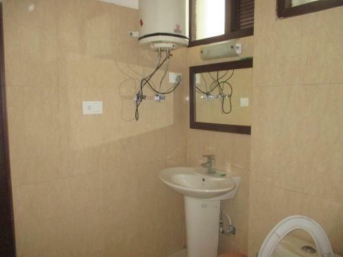 Hotel Luxmount, Mussoorie