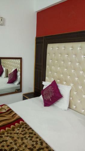 Hotel Delightful Stay Over Looking Himalayas