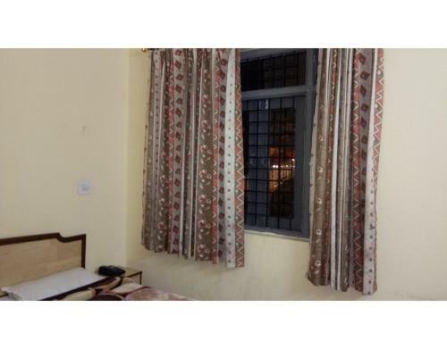 Hostal Budget Rooms In Landour