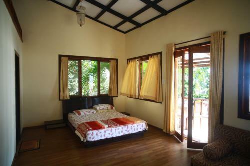 Bed & Breakfast Saffronstays Little Paradise