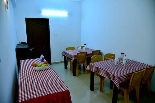 Hotel Natura Inn