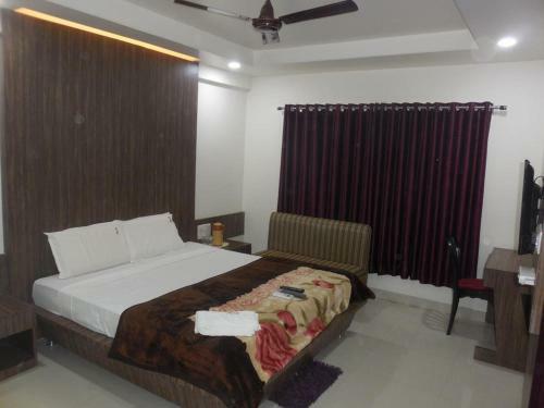 Jk Rooms 101 Hotel Asian Inn-nr. Empress Mall