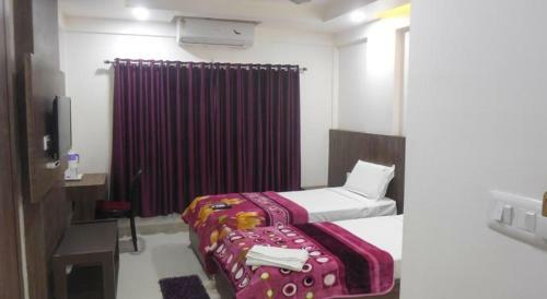 Jk Rooms 101 Hotel Asian Inn-nr. Empress Mall