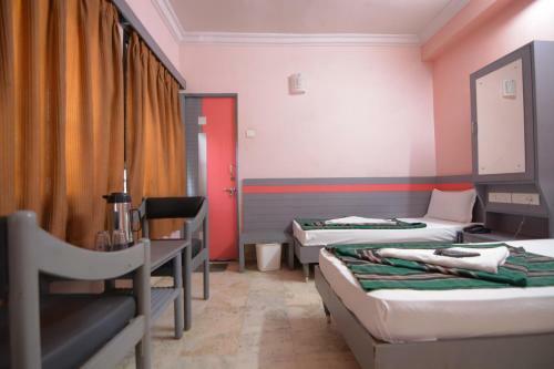 Hotel Pritam - Central Avenue Nagpur