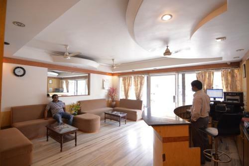 Hotel Pritam - Central Avenue Nagpur
