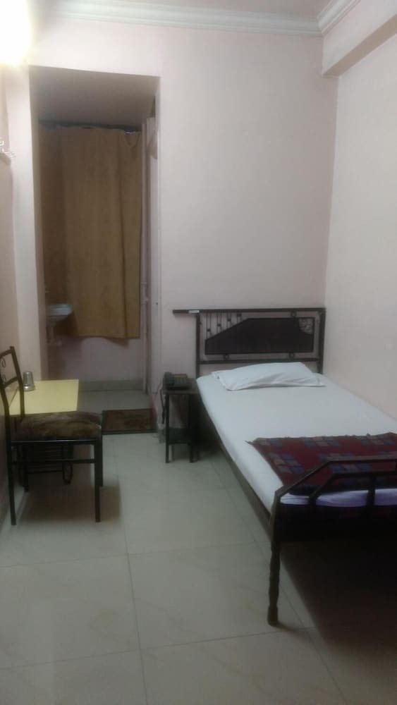 Raj Mahal Hotel