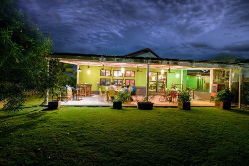 Hotel The Source At Sula