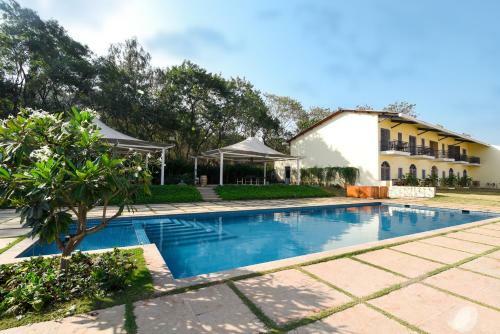 Hotel The Source At Sula