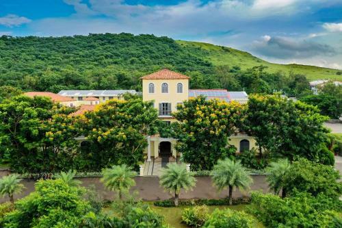 Hotel The Source At Sula