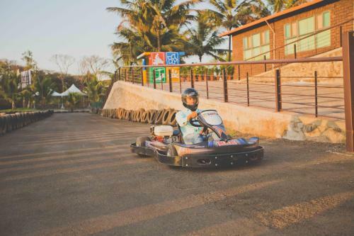 Hotel Suma Adventure And Resort