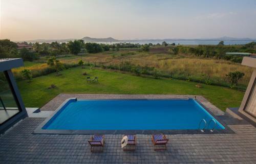 Casa Lake View Villa