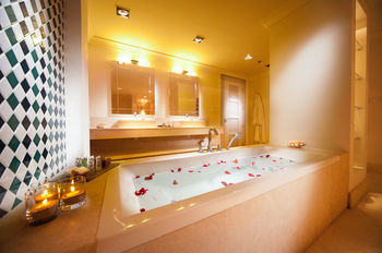 Juweira Boutique Hotel