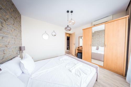 Messambria Fort Noks Beach Apartments