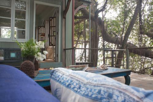 Hotel Ahilya By The Sea
