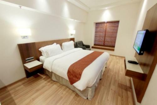 Hotel The Emerald Park