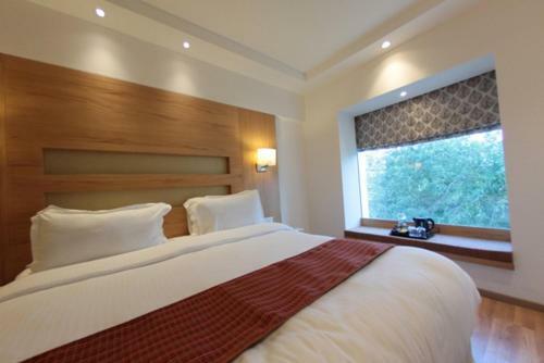 Hotel The Emerald Park