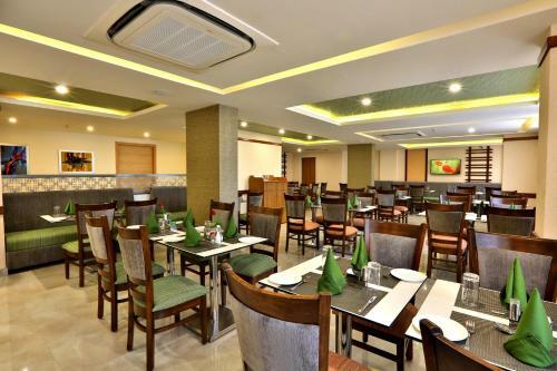Hotel Starlit Suites