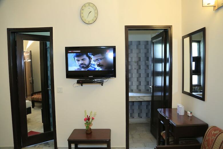 Hotel Sundeep Inn