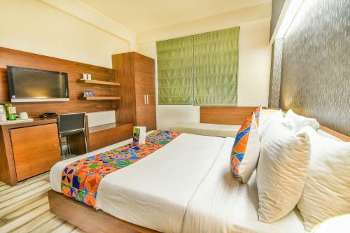 Fabhotel Prime Sage