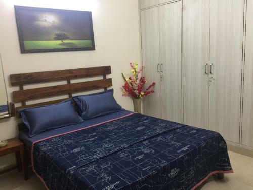 The Raveesh Service Apartment