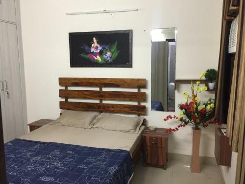 The Raveesh Service Apartment