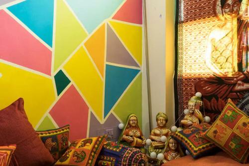 Hiatus' Doors (homestay)