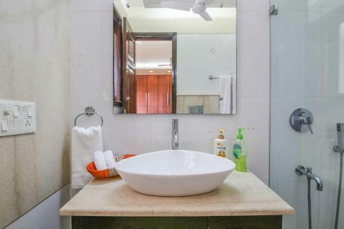 Apartamento Hostie Sarvada-convenient Living In South Delhi