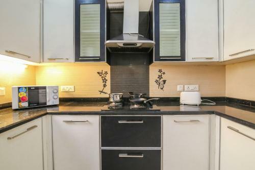 Apartamento Hostie Sarvada-convenient Living In South Delhi