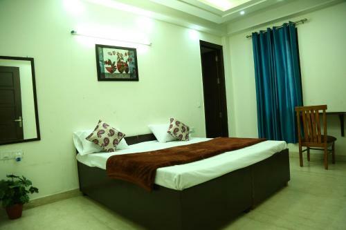 Hostal Service Apartment In Saket