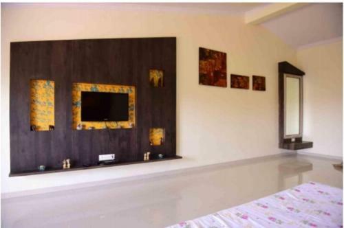 Villa- Shouryansh