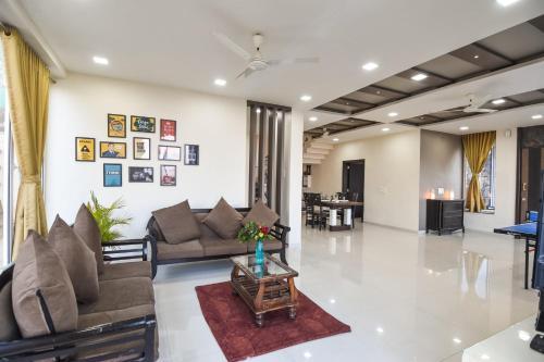 Eko Stay (gold)- Zen Villa