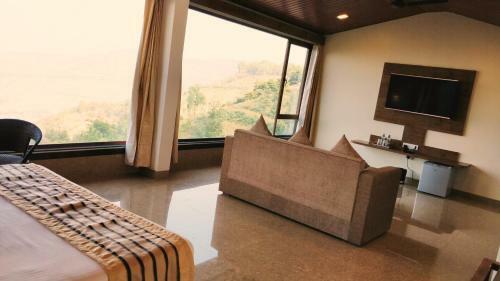 Miraya Hotel