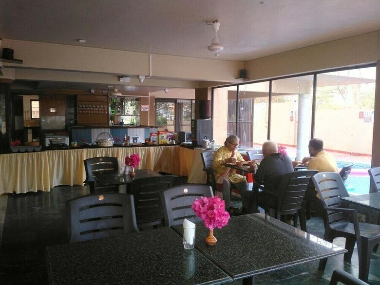 Hotel Goa Highridge Residency