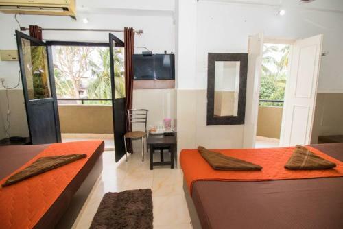 Hotel Travellers Inn