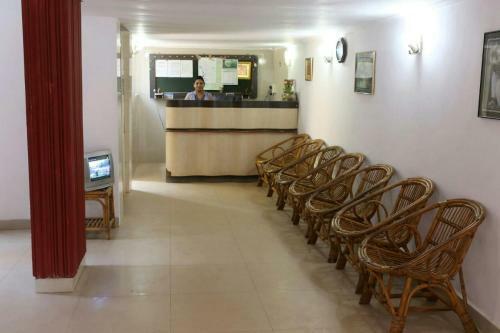 Hotel Travellers Inn