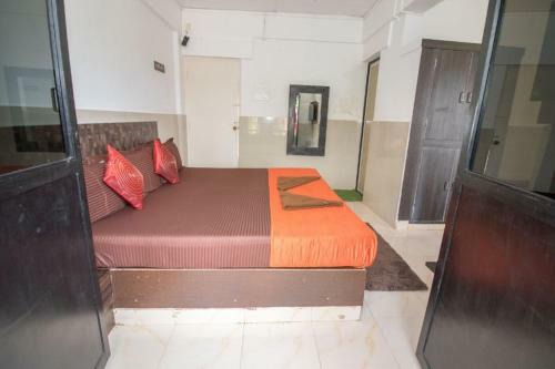 Hotel Travellers Inn