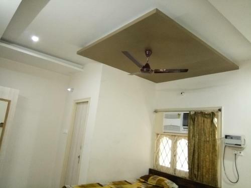 Hostal Radha Deo Guest House