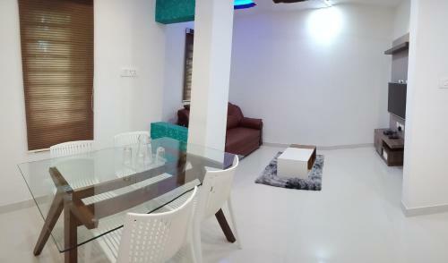 Lodge New Bbc Luxury Apartments