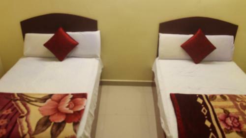 Posada Shanmuga Residency - Vagamon / Elappara