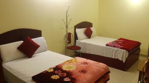 Posada Shanmuga Residency - Vagamon / Elappara