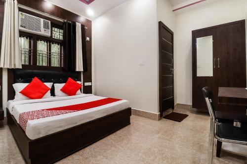 Lodge Oyo 39387 Ammayii Hotel Resorts